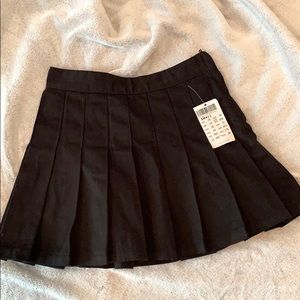 Black brandy Melville tennis skirt